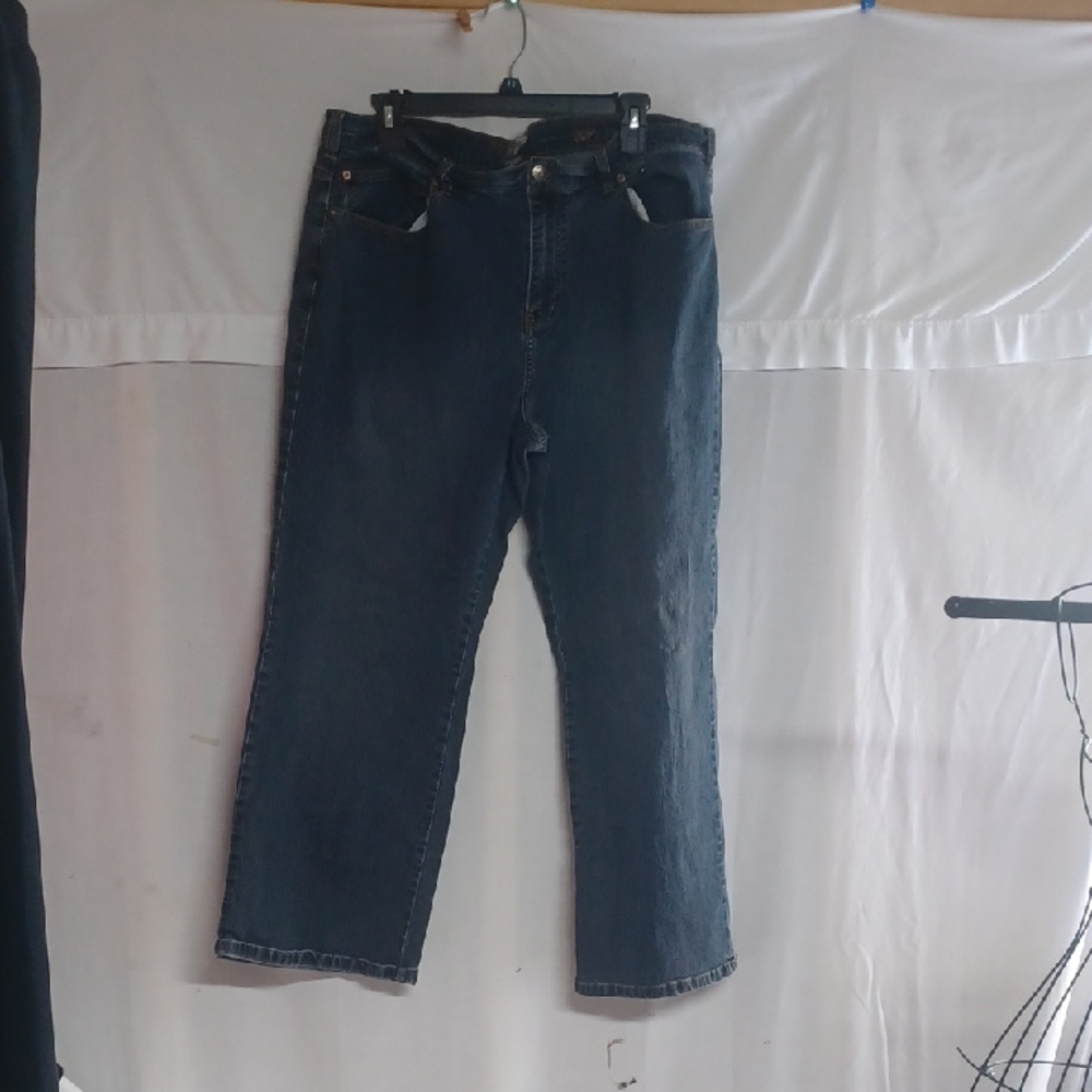 Women's Boot Cut Jeans - Blue
